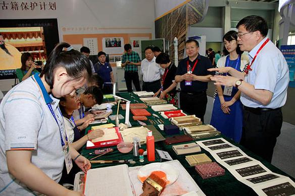 數(shù)智賦能 文韻新生 2018年中國圖書館年會在河北廊坊聚焦數(shù)字文化創(chuàng)意應(yīng)用服務(wù)